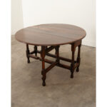 English 18th Century Oak Gateleg Oval Table