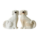 English 19th Century Pair of Staffordshire Spaniels