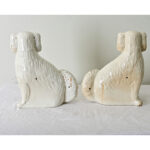 English 19th Century Pair of Staffordshire Spaniels