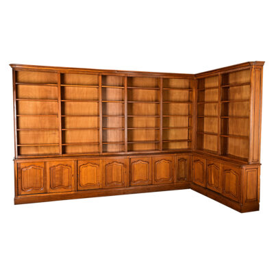French Late 19th Century Oak Corner Bookcase