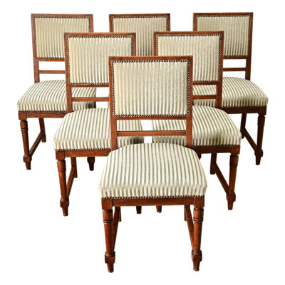 French 19th Century Set of Six Carved Oak Dining Chairs