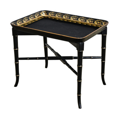 English 19th Century Lacquered Papier Mâché Tea Tray Table