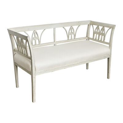 Core principles for arranging seating for both comfort and formality