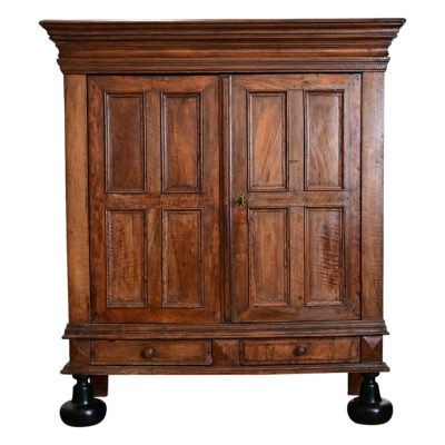 Dutch 18th Century Oak Kussenkast Armoire